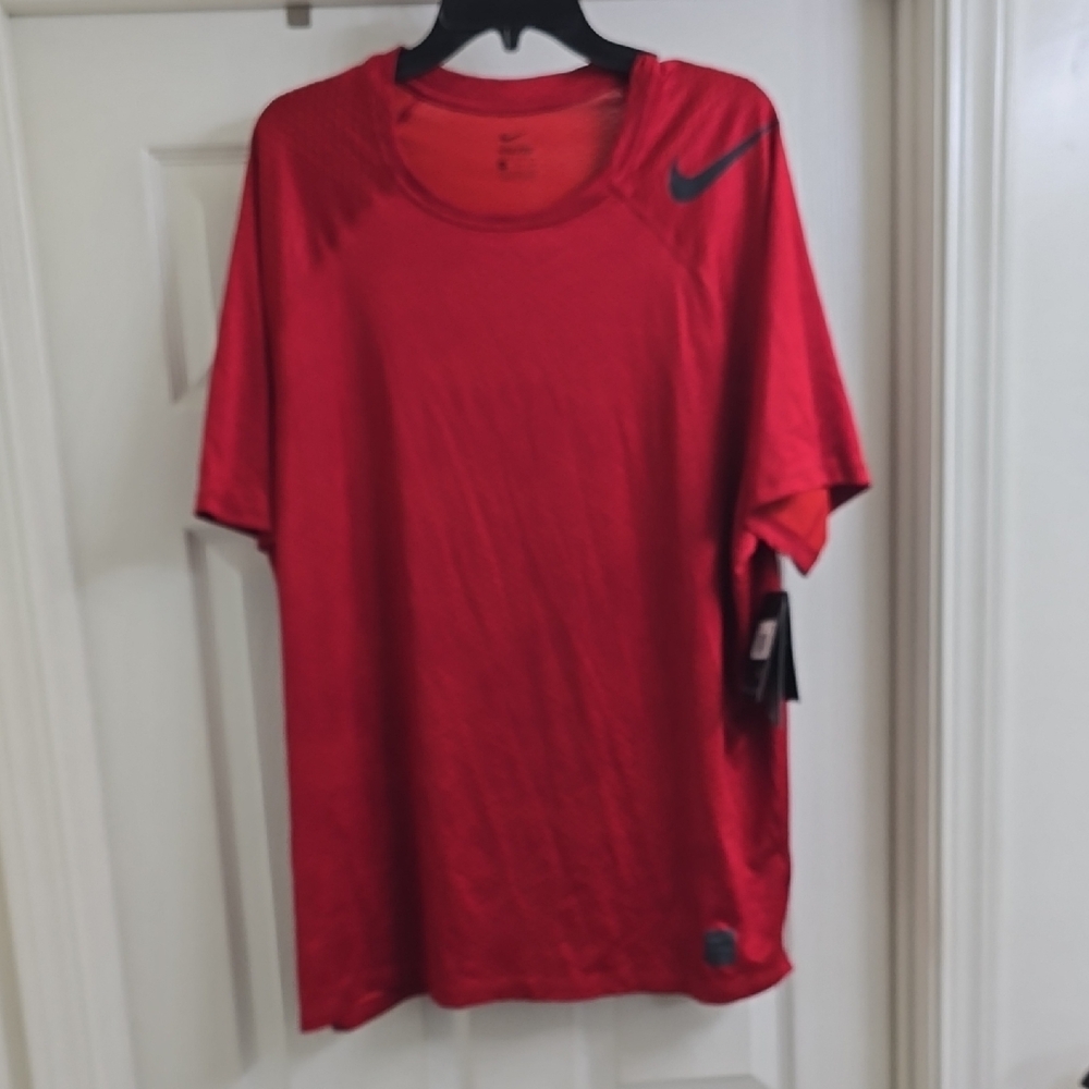 Nike Red Short Sleeve Tee